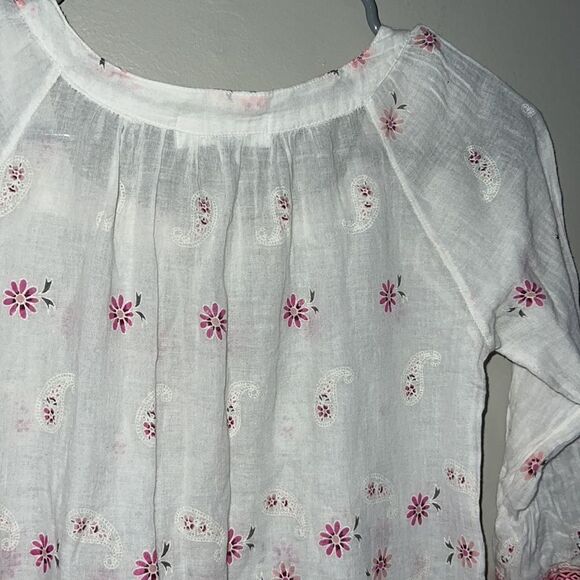 Hepburn boutique floral lace top size medium - Picture 10 of 10